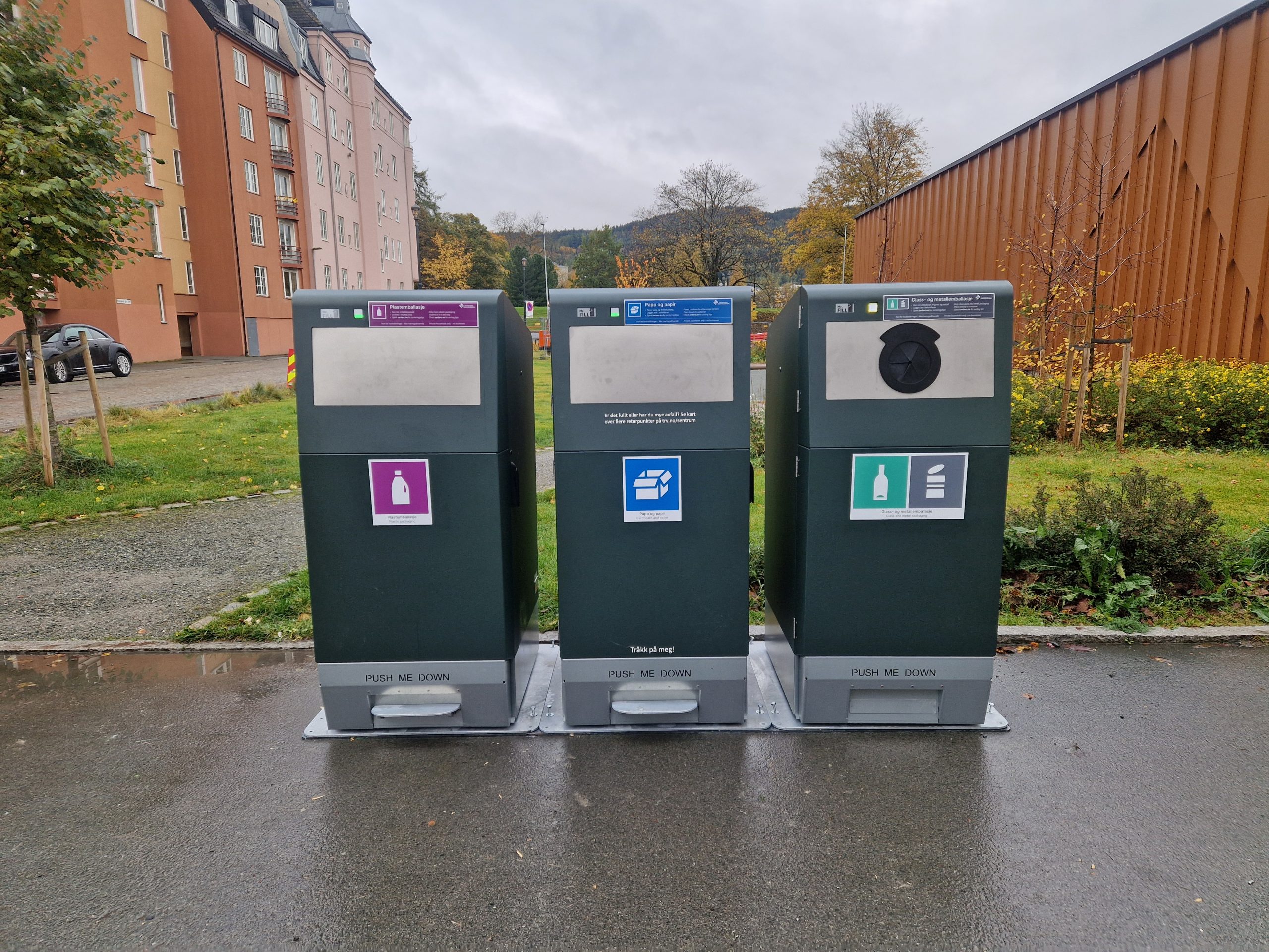"Jeg håper dere utvider dette til flere deler av byen, nå er det ingen unnskyldning for å ikke kildesortere."