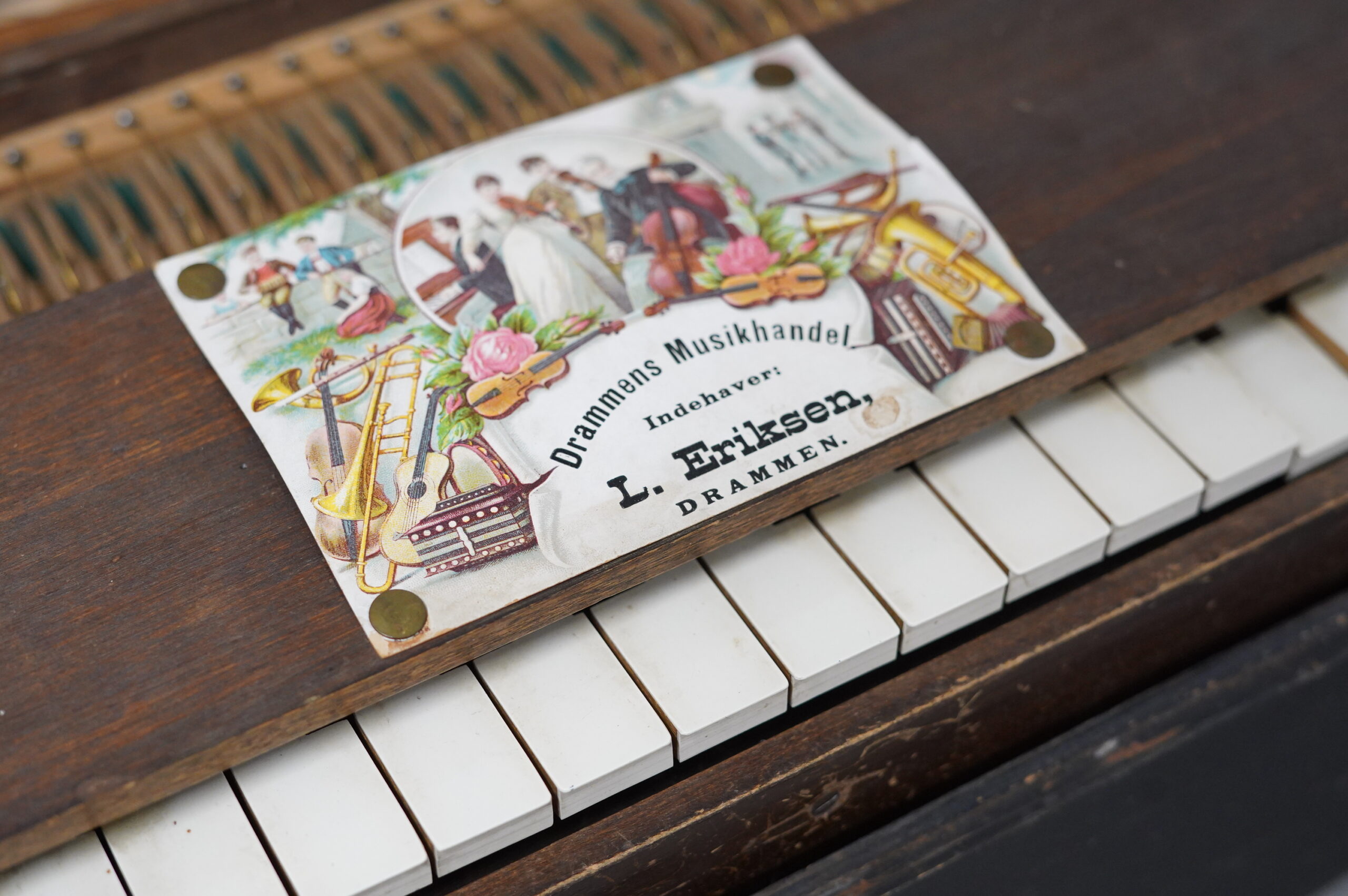 BrukOm markedsdag og auksjon 5